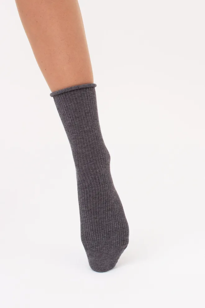 Женские носки в рубчик WS3 FASHION 060 Giulia (dark grey melange), серый