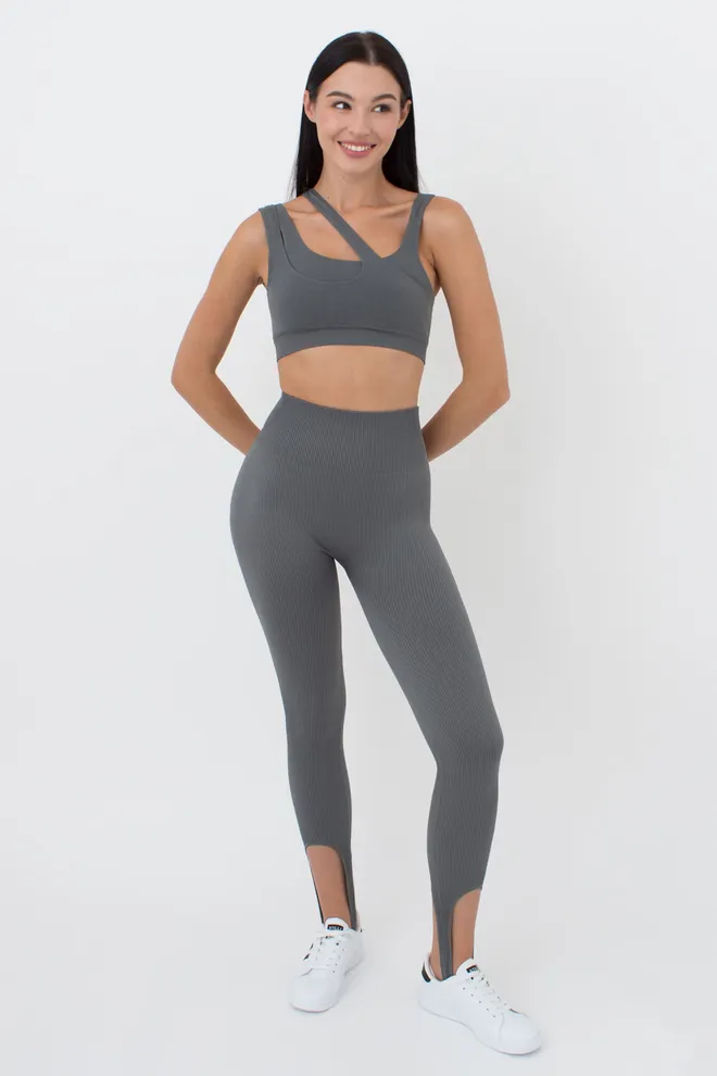 Бесшовный топ с асимметричными бретелями TOP RIB CO GIULIA x Lichi by Lichi (graphite), серый