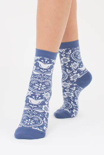 Женские высокие носки с орнаментом WS3 BRIGHT 2406 Giulia (jeans), синий Женские высокие носки с орнаментом WS3 BRIGHT 2406 Giulia (jeans), синий