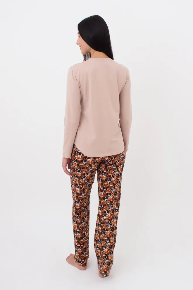 Женская пижама со штанами и кофтой с круглыми краями FUNKY DOGS 5340/010 Giulia (creamy beige/dog), бежевый