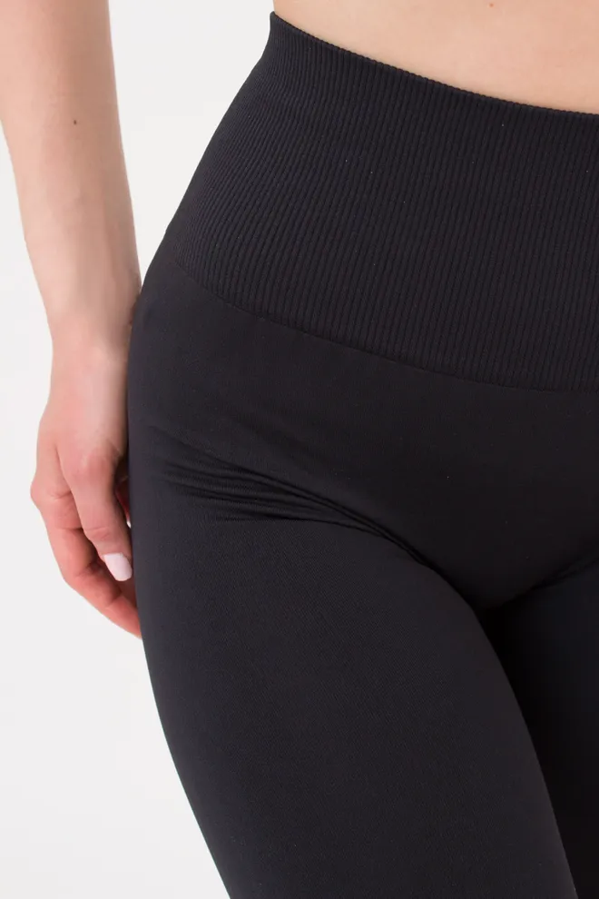 Женские велосипедки с пуш-ап эффектом бесшовные TRACKS SHAPE Giulia (black), черный