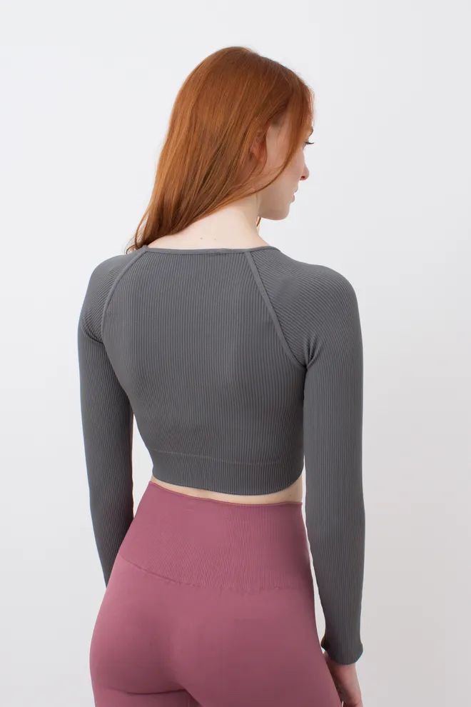 Кроп-топ лонгслив в рубчик CROP TOP RIB poppy seed (серый)