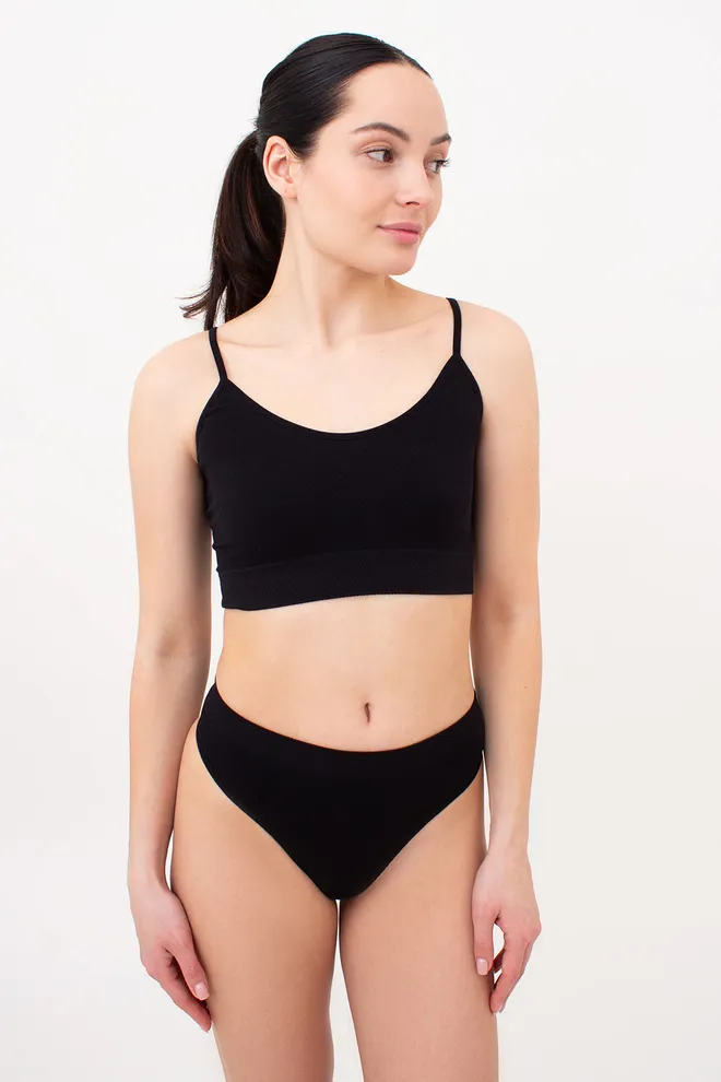 Бесшовный топ с зернистой текстурой CAMI TOP GRAIN Giulia (black), черный