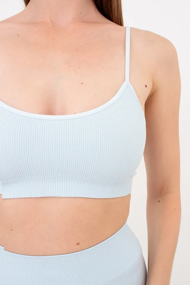 Бесшовный топ в рубчик на тонких бретелях CAMI TOP RIB Giulia (spun sugar), голубой