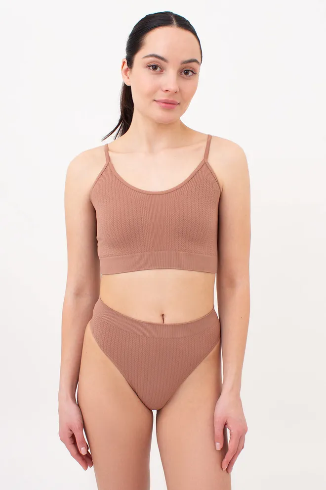 Бесшовный топ с фактурным узором косичка CAMI TOP BRAID Giulia (mokko), коричневый