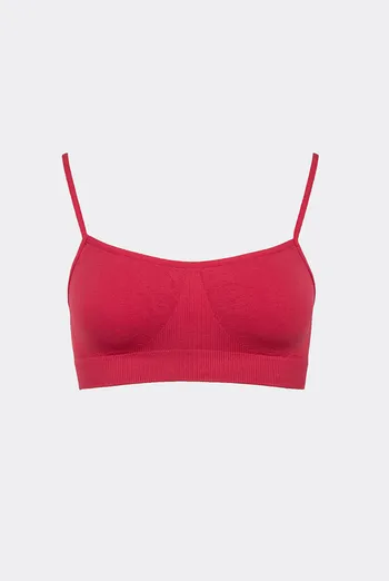 Бесшовный топ на тонких бретелях CAMI TOP Giulia (winterberry), красный Бесшовный топ на тонких бретелях CAMI TOP Giulia (winterberry), красный