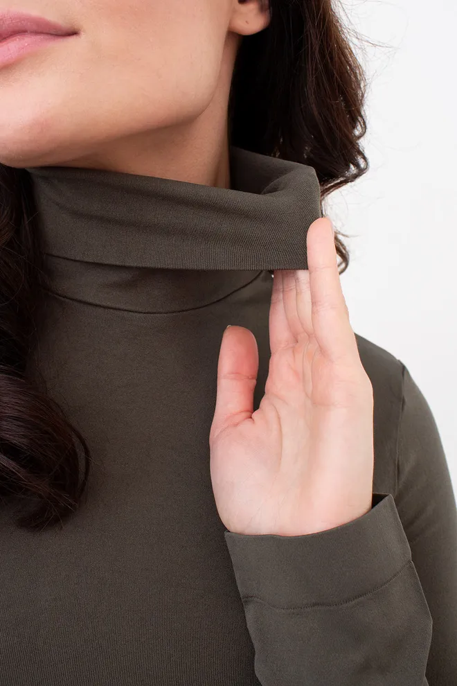 Бесшовная водолазка DOLCEVITA MANICA LUNGA Giulia (khaki), зеленый