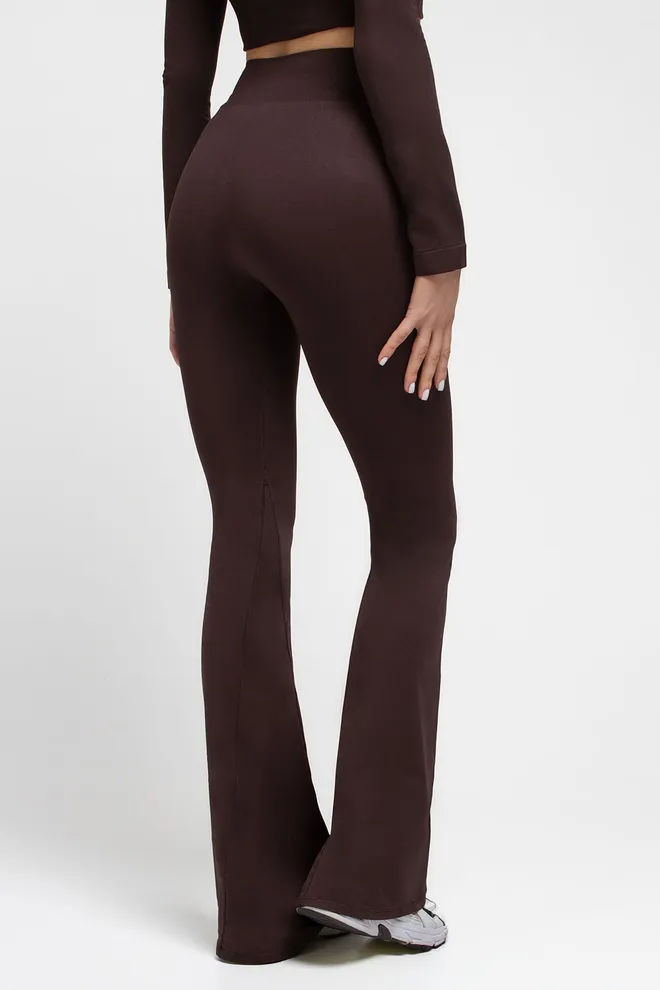 Бесшовные леггинсы клеш LEGGINGS FLARED Giulia (hot chocolate), коричневый