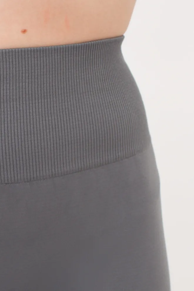 Женские велосипедки с пуш-ап эффектом бесшовные TRACKS SHAPE Giulia (poppy seed), серый