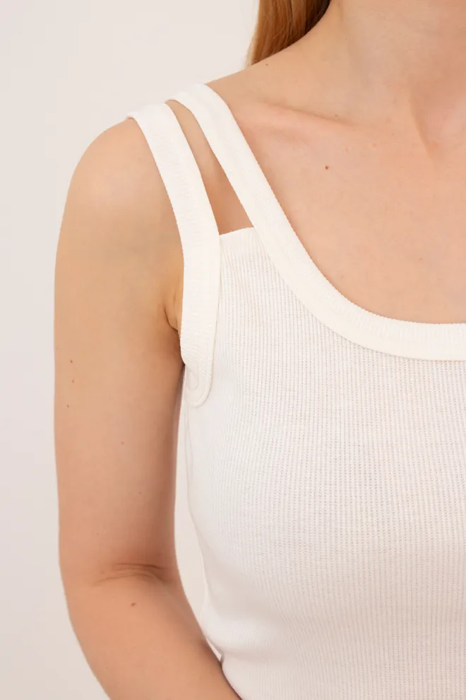 Женская майка с квадратным вырезом в рубчик RIB 3815/010 Giulia milk (белый)