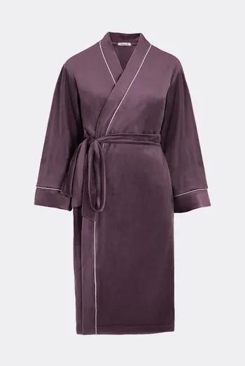 Xалат под пояс SOFT WINTER 7320/080 Giulia (dark lavender), фиолетовый Xалат под пояс SOFT WINTER 7320/080 Giulia (dark lavender), фиолетовый