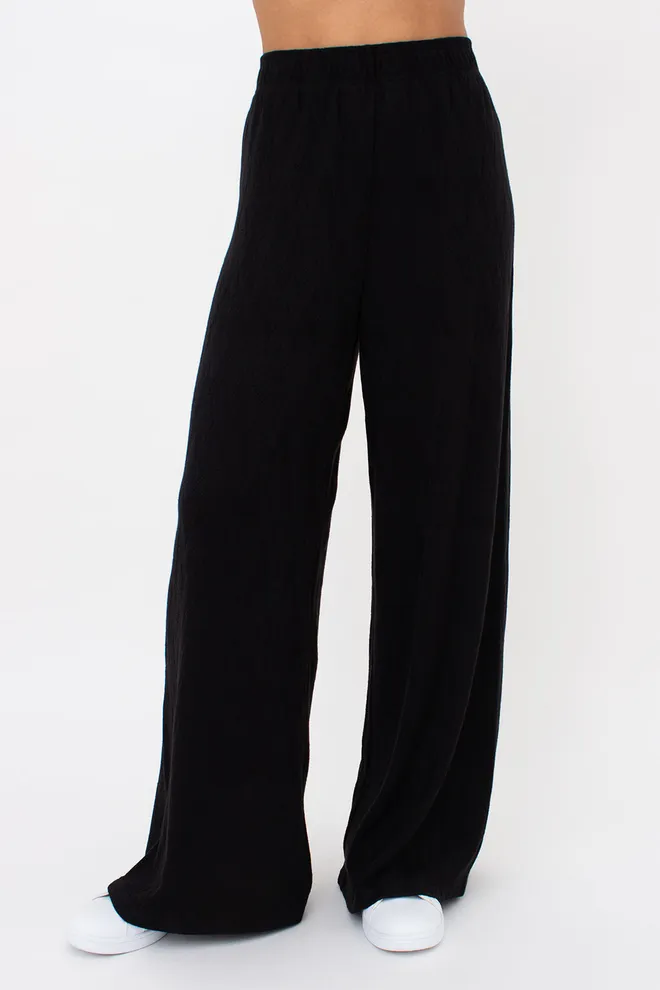 Комплект из ангоры футболка и штаны палаццо LIGHT ESSENCE 5122/250 Giulia (black), черный