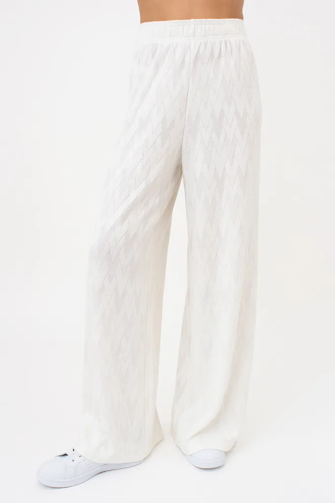 Комплект из ангоры футболка и штаны палаццо LIGHT ESSENCE 5122/250 Giulia (milk), белый