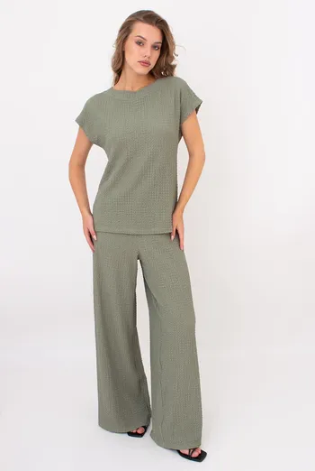 Комплект из жатой ткани (футболка и штаны) WHISPERED FOLDS 5123/260 Giulia (mint green), зелёный Комплект из жатой ткани (футболка и штаны) WHISPERED FOLDS 5123/260 Giulia (mint green), зелёный