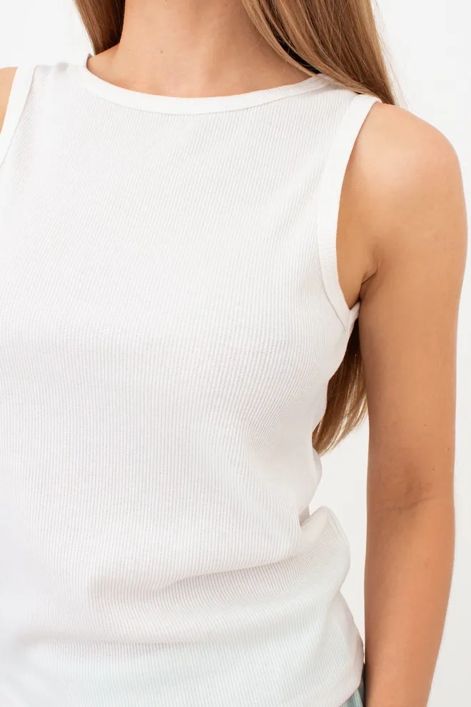 Майка женская в рубчик на широких бретелях RIB 3808/010 Giulia (milk), белый