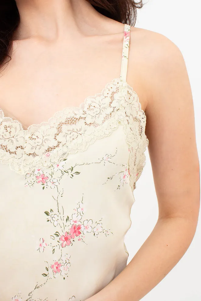 Шелковая ночная сорочка SAKURA 8011/051 Giulia (light yellow), желтый