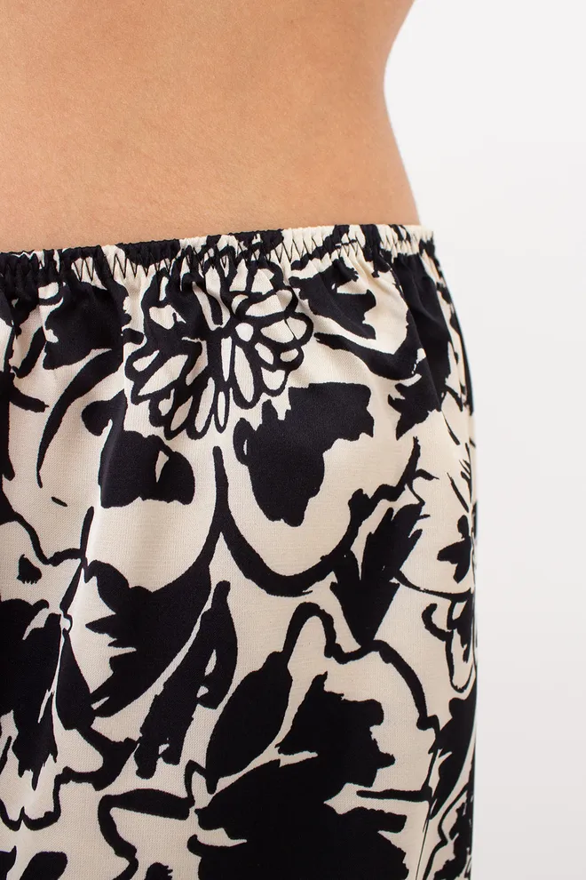 Шелковая пижама с шортами в цветочный принт SILK BLOOM 6038/051 Giulia (beige peony), бежевый