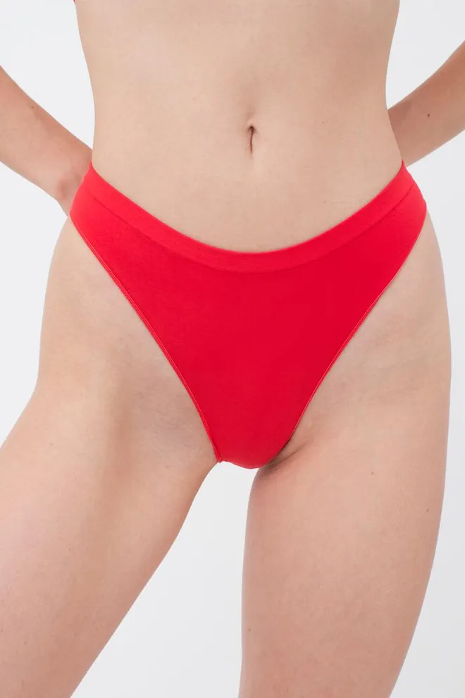 Женские бесшовные трусы бразилиана Brasilian briefs color Giulia (poinciana), красный