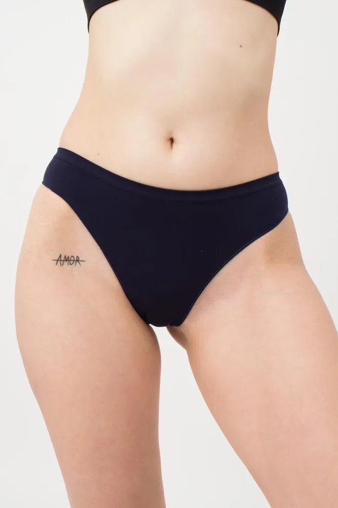 Жіночі безшовні труси бразиліана Brasilian briefs color Giulia (deep navy)