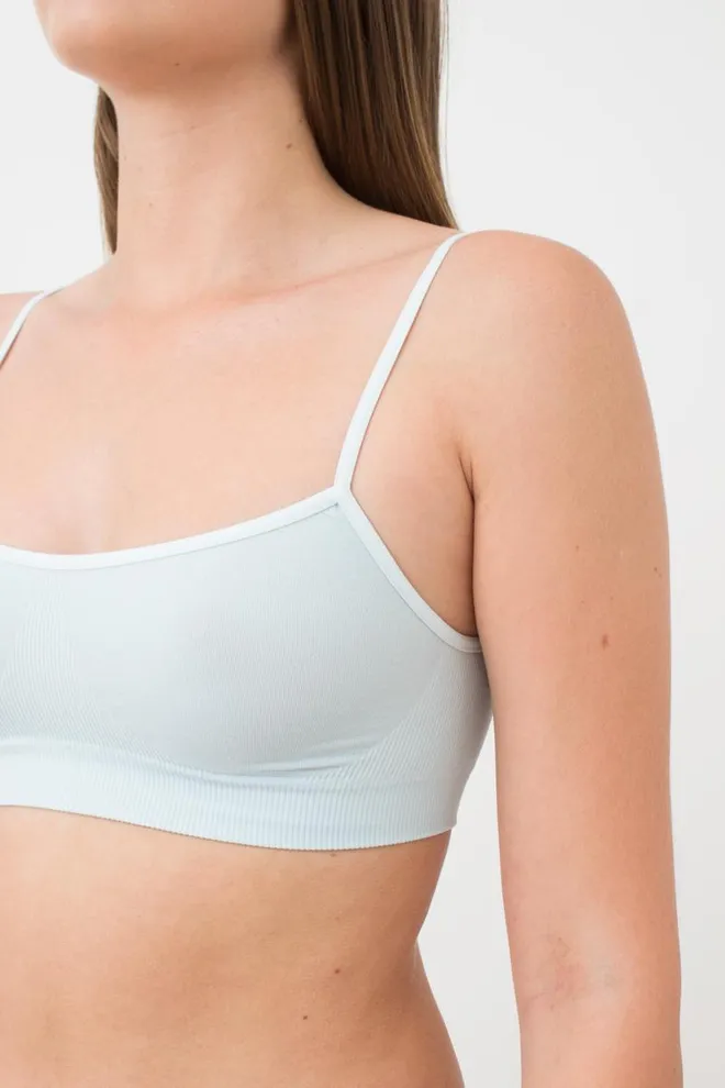 Бесшовный топ на тонких бретелях Brassiere Giulia (spun sugar)