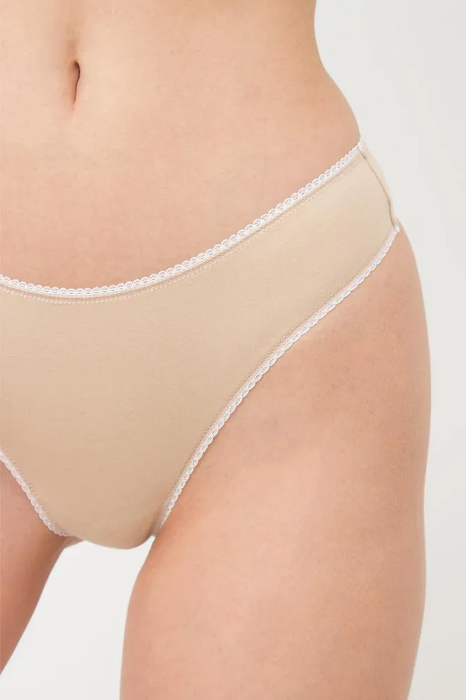 Женские хлопковые трусики стринг Basic 2102/60 Giulia (beige)