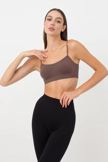 Бесшовный топ на тонких бретелях Cami top Giulia (deep taupe), коричневый