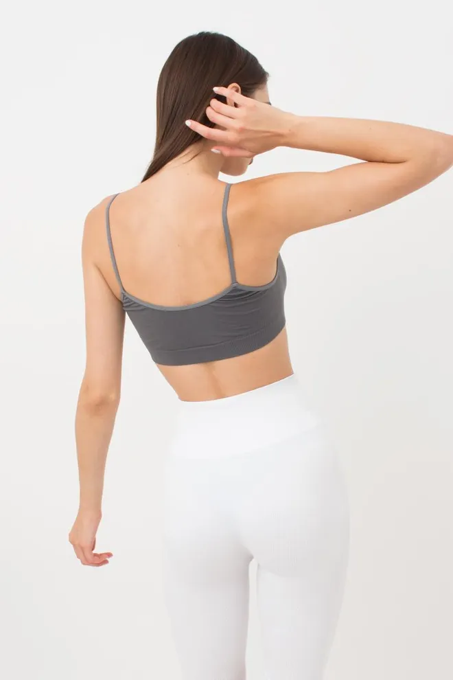 Бесшовный топ на тонких бретелях Cami top Giulia (poppy seed), серый