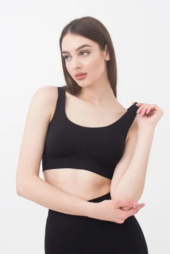 Бесшовный топ на широких бретелях Classic top Giulia (khaki) Бесшовный топ на широких бретелях Classic top Giulia (khaki)