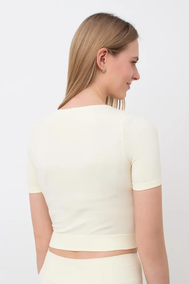 Топ с коротким рукавом и круглым вырезом Crop t-shirt Giulia (vanilla), желтый