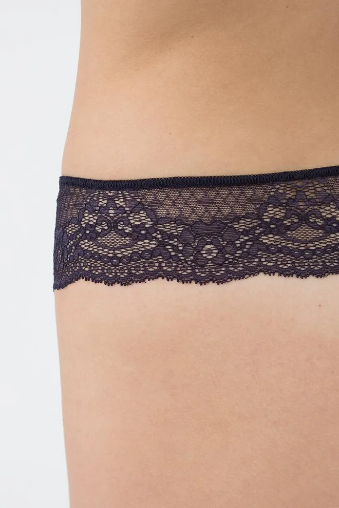 Женские трусы стринги кружевные Chiara 2103/21 Giulia (deep well)