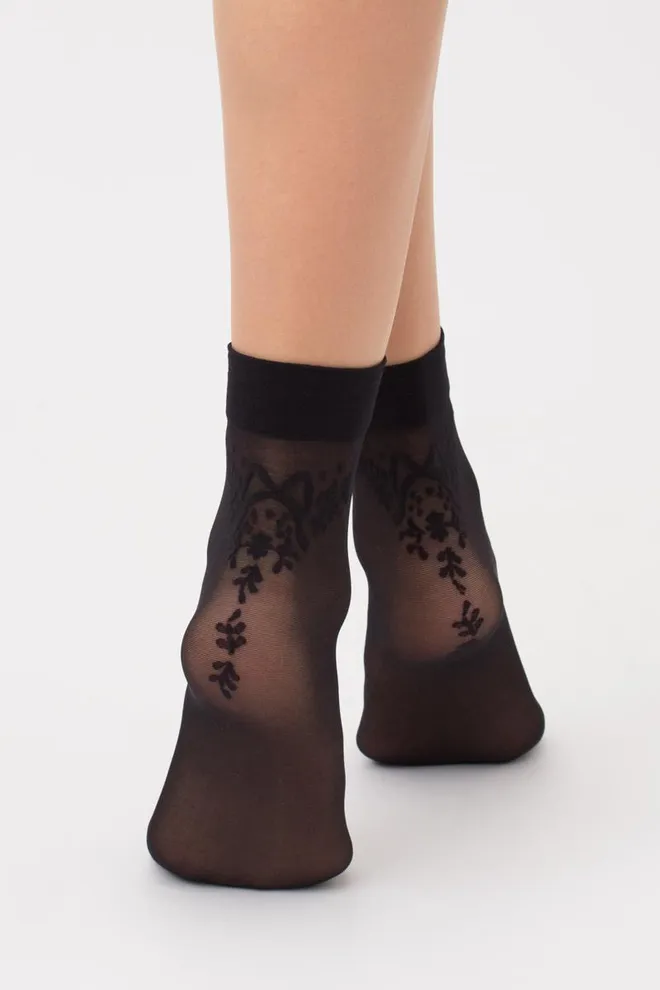 Носки женские капроновые Dn-01 Giulia (nero)