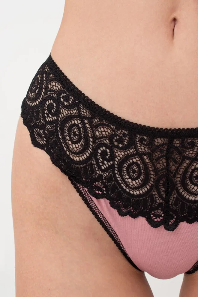 Кружевные трусы стринги Elegant 2101/61 Giulia (black/powder)