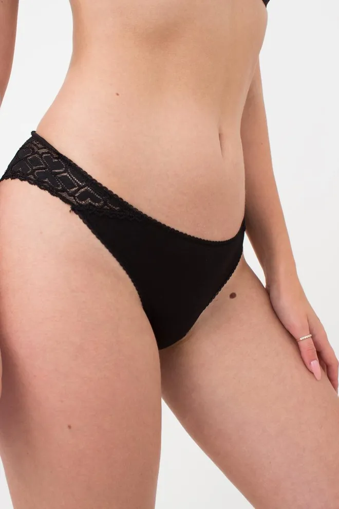 Жіночі мереживні труси бразіліана Elegant 2204/61 Giulia (black)