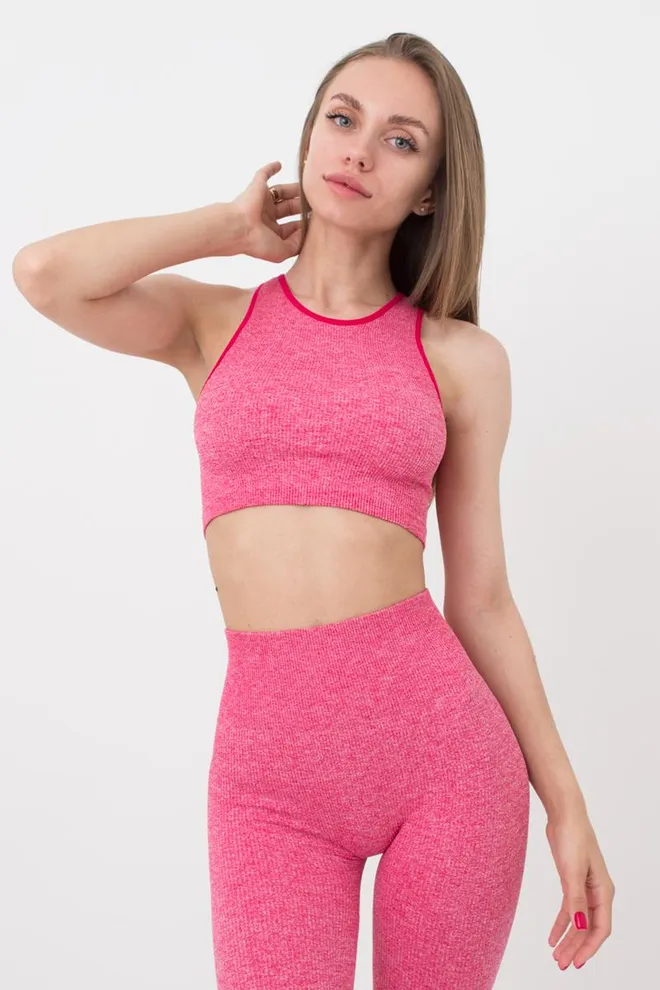Безшовний топ в рубчик на широких бретелях Halter Top Rib Melange Giulia (viva magenta)