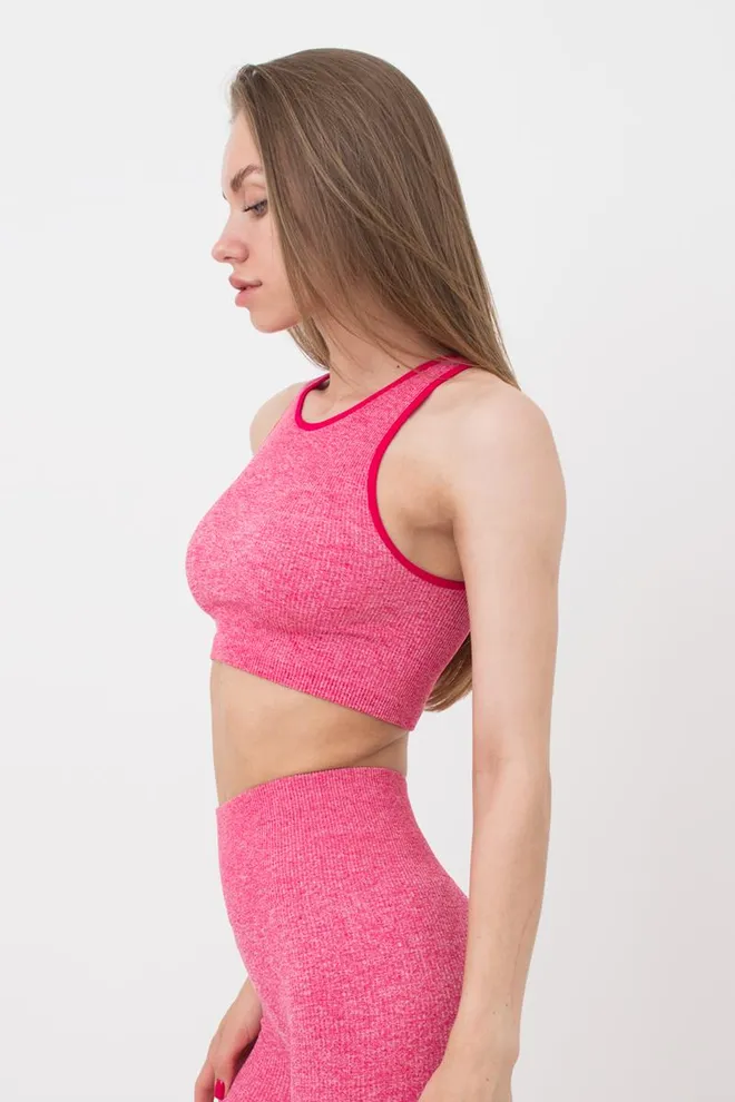 Безшовний топ в рубчик на широких бретелях Halter Top Rib Melange Giulia (viva magenta)