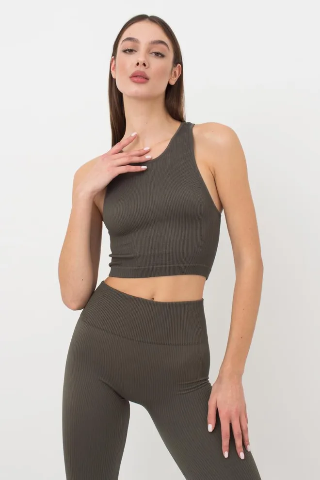 Бесшовный топ в рубчик на широких бретелях Halter top rib Giulia (khaki), зеленый