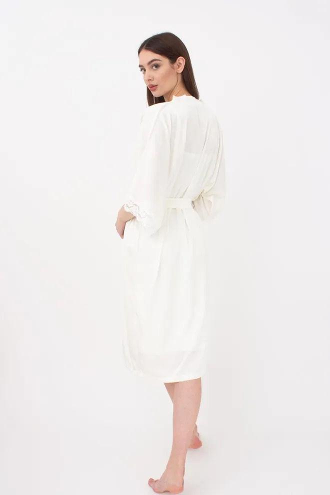 Халат женский на запа́х Helena 7214/051 Giulia (ecru)