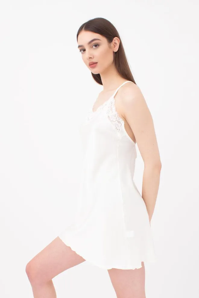 Шелковая ночная сорочка HELENA 8011/051 Giulia (ecru), белый