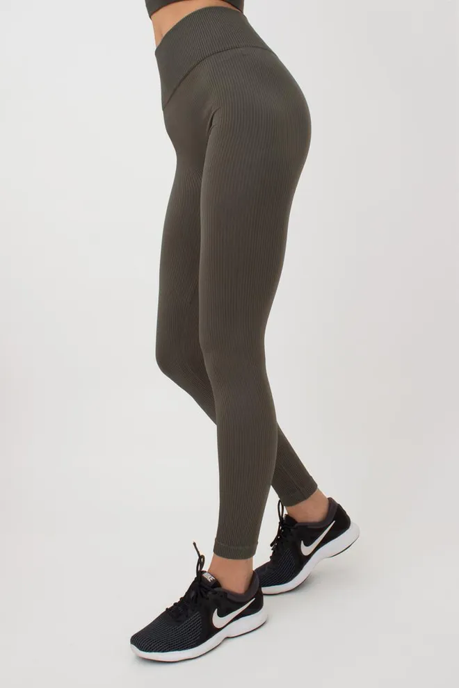 Леггинсы спортивные в рубчик с моделирующим швом LEGGINGS RIB Giulia (khaki), зеленый