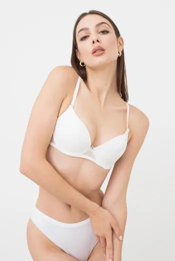 Бюстгальтер с формованной чашкой Laura 1123/21 n Giulia (whisper white), белый