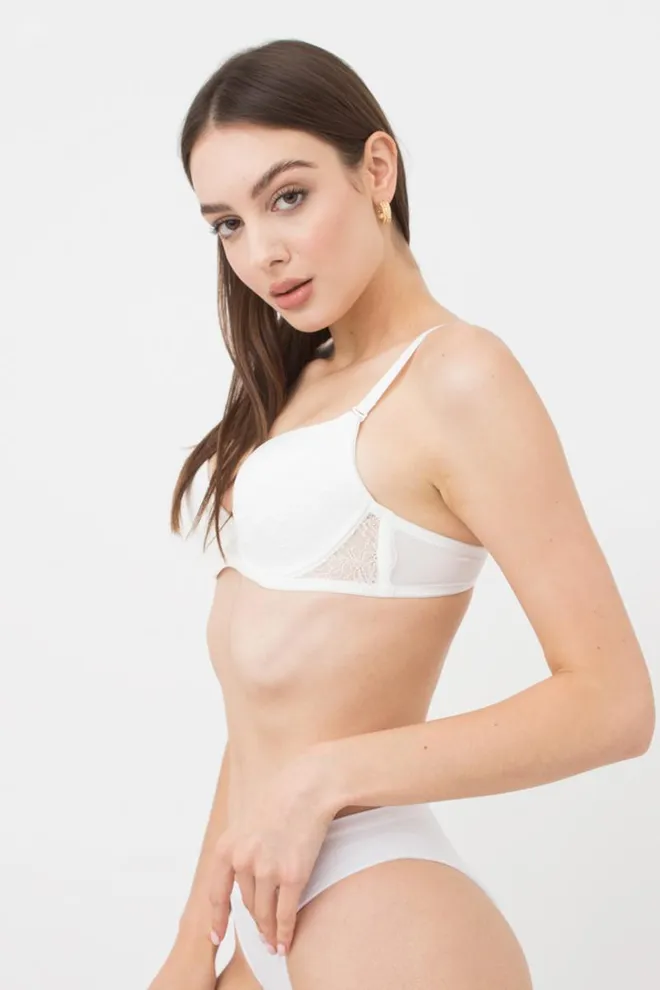 Бюстгальтер с формованной чашкой Laura 1123/21 n Giulia (whisper white), белый