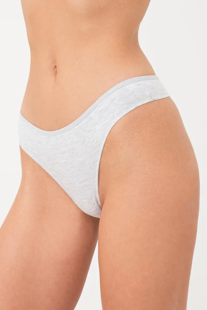 Женские трусы стринги Leila 2102/60 Giulia (grey)