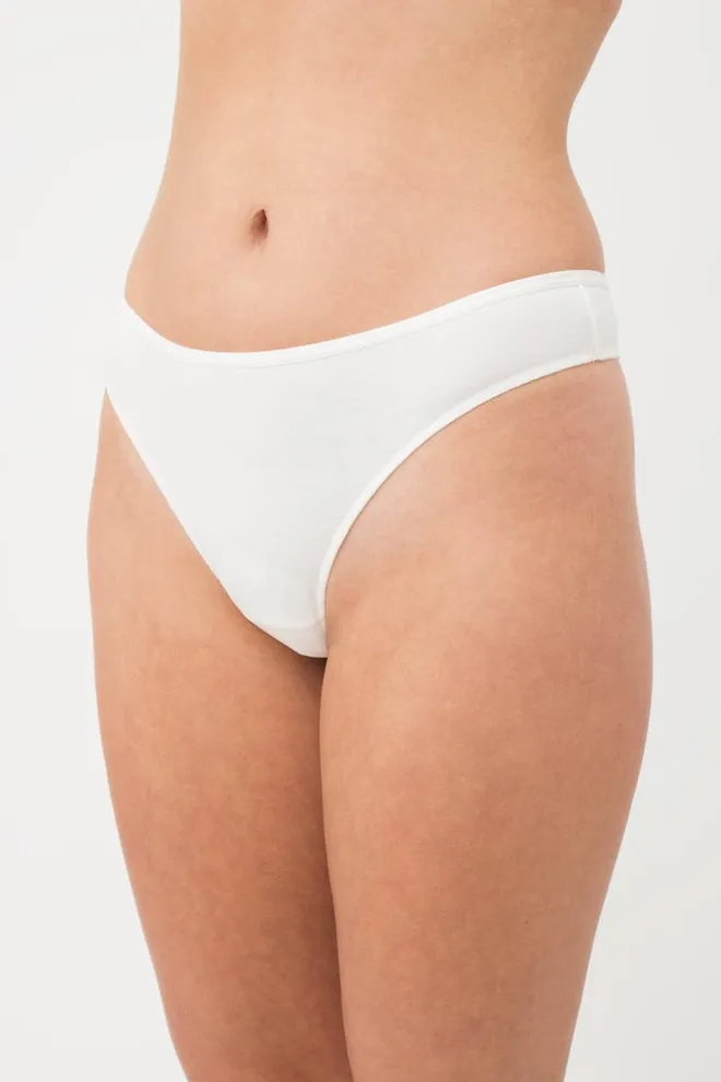 Женские трусы бразилиана Leila 2206/60 Giulia (whisper white)