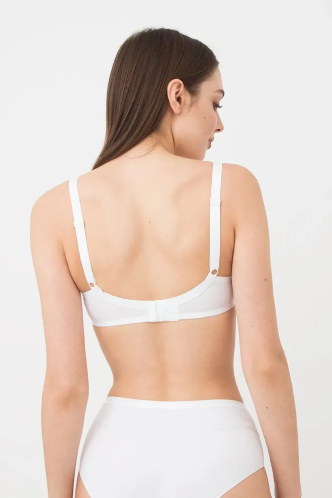 Бюстгальтер с формованной чашкой Luwa 1503/20 Giulia (white)