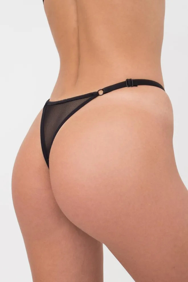 Жіночі трусики стринги Nude 2110/40 Giulia (black)