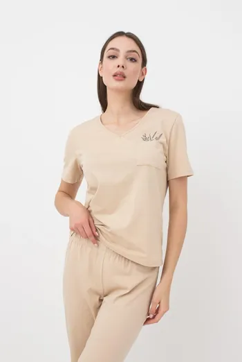 Женская футболка с принтом Spring flowers 4805/010 Giulia (beige) Женская футболка с принтом Spring flowers 4805/010 Giulia (beige)