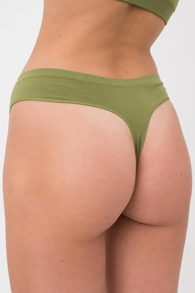 Женские бесшовные трусы стринги String briefs color Giulia (olive branch)