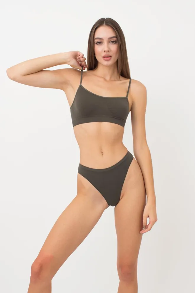 Женские бесшовные трусы стринги STRING BRIEFS COLOR Giulia (khaki), зеленый