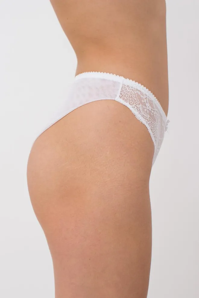 Кружевные трусики бразилиана Sara 2206/32 Giulia (whisper white)