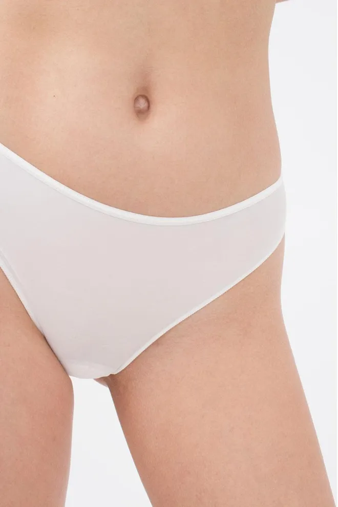 Женские трусы бразилиана Sentiment 2202/40 Giulia (whisper white)